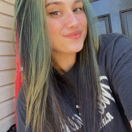 Syanne R.
