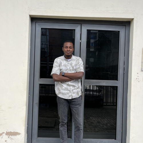 oluwadamilare s.