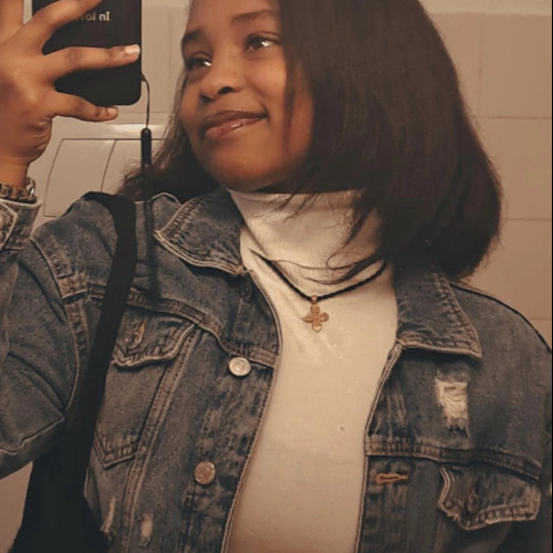 Sara nyafouna  S. profile photo