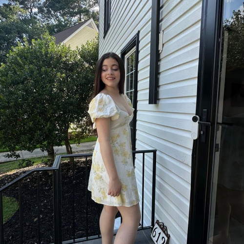 clara g. profile photo