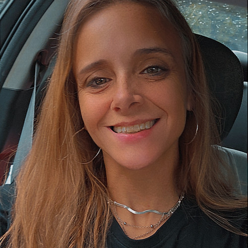 Amy J. profile photo