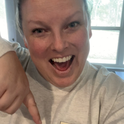 Lesley F. profile photo