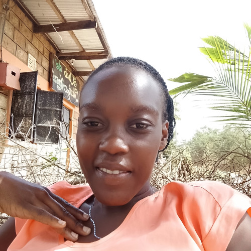 Petronila M. profile photo