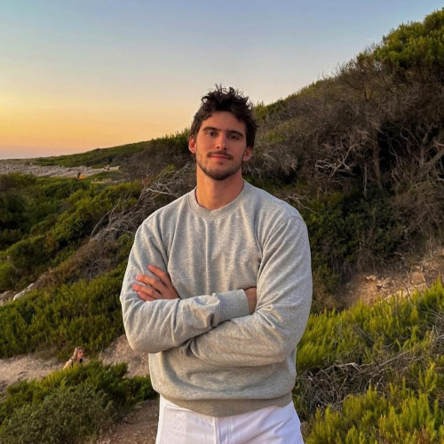 Kyosh R. profile photo