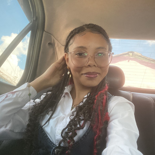 Inelyis L. profile photo
