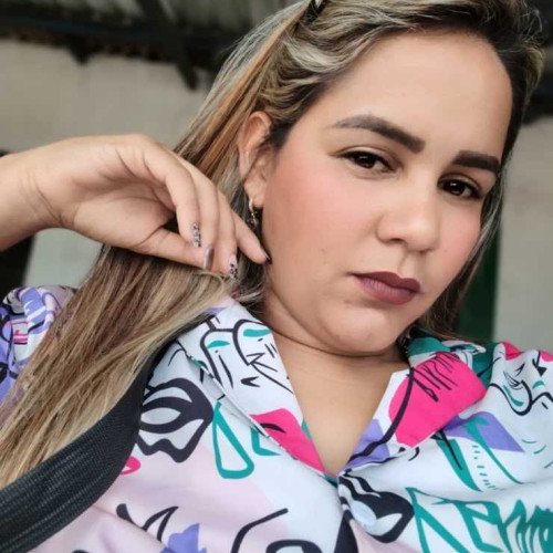gaby g. profile photo
