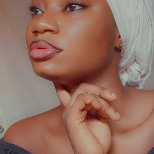 Belle N. profile photo