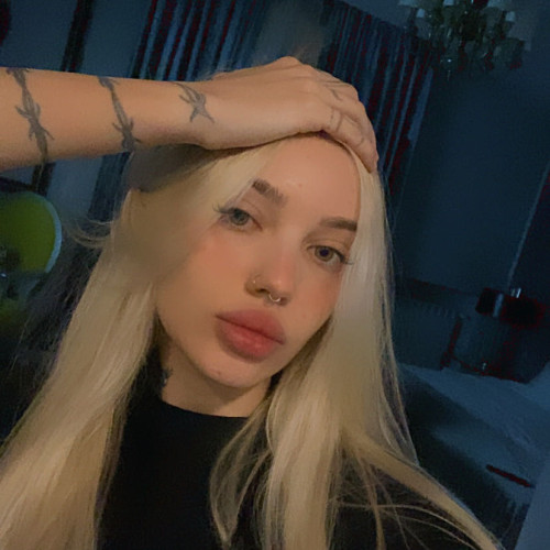 Adina C. profile photo