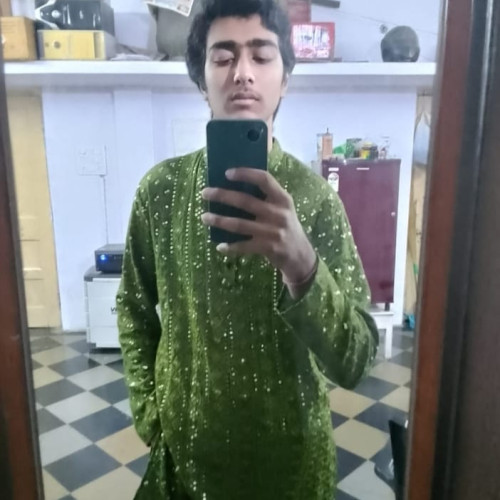 Arya  R.