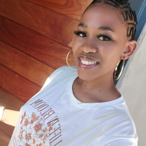 Mpho M. profile photo