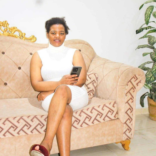 lorain p. profile photo