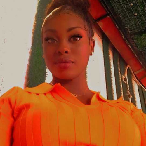 adesewa i. profile photo