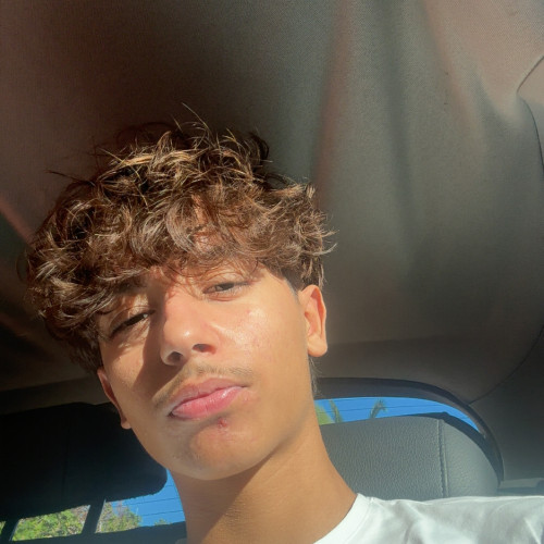 taha j. profile photo