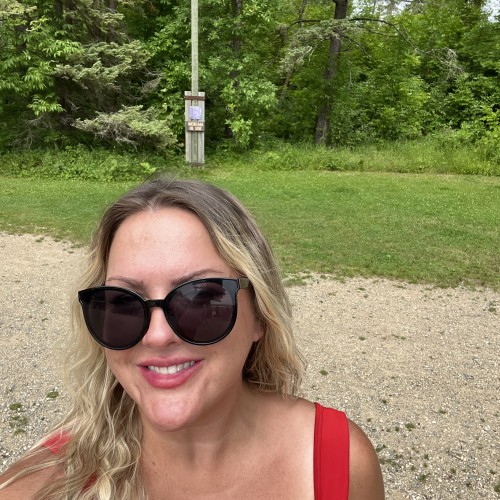 Lindsay H.