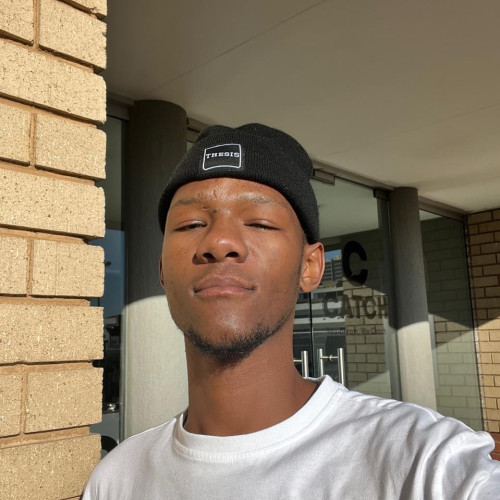Simphiwe D. profile photo