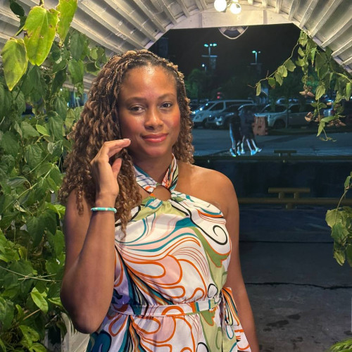 Esther H. profile photo