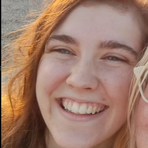 Izabella H. profile photo