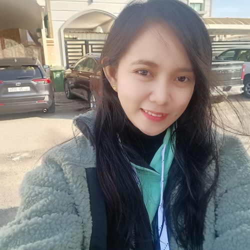 Roxan L. profile photo