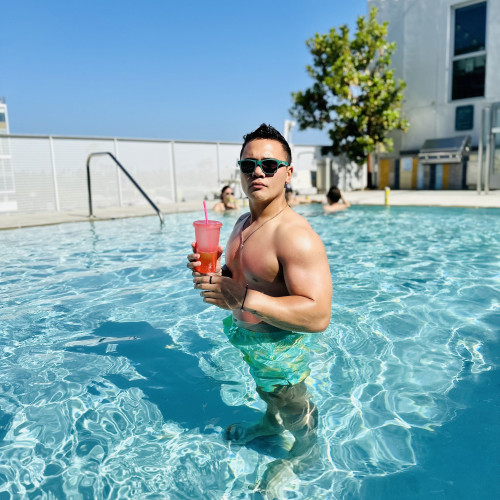 iah b. profile photo