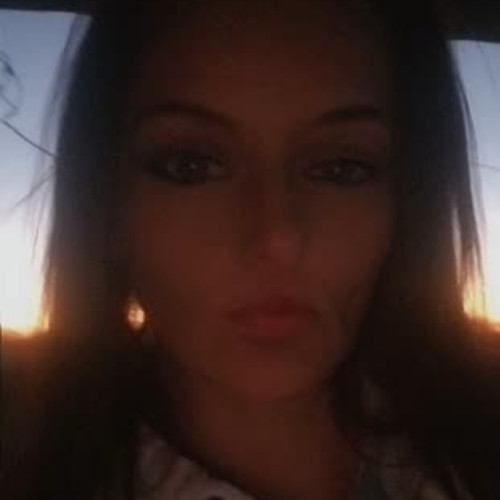 Shanne  B. profile photo