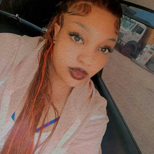 Queenie N. profile photo