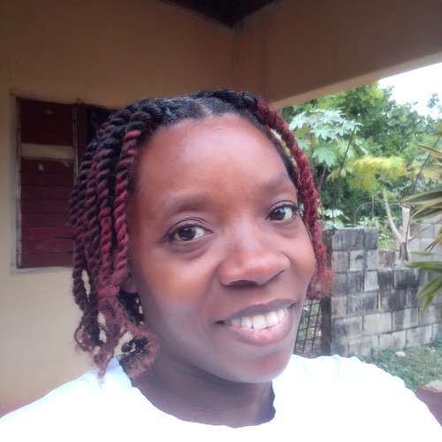 Amber  R. profile photo