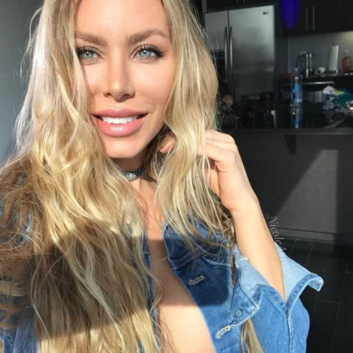 Charlotte m. profile photo