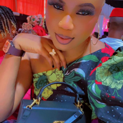 Angel  E. profile photo