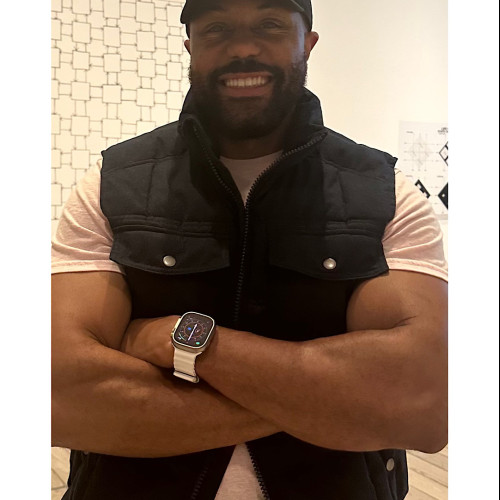 Robert M. profile photo