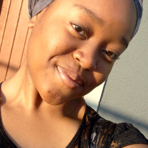 Ayanda R.