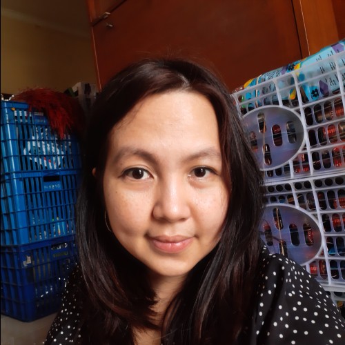 Priska  T.