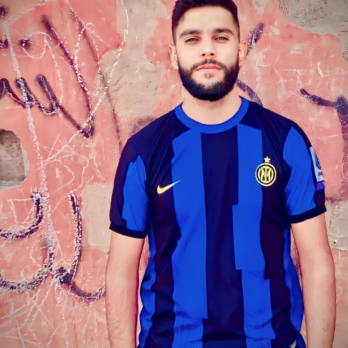 Oussama  E.