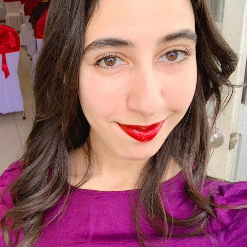 Dounia E. profile photo
