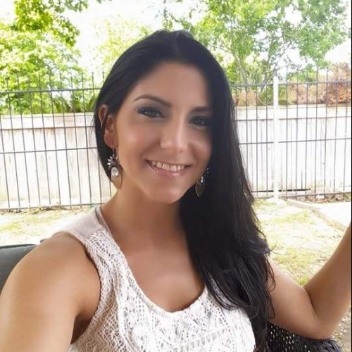 Nikki B.