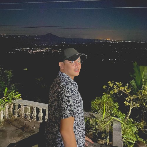 Querubin O. profile photo