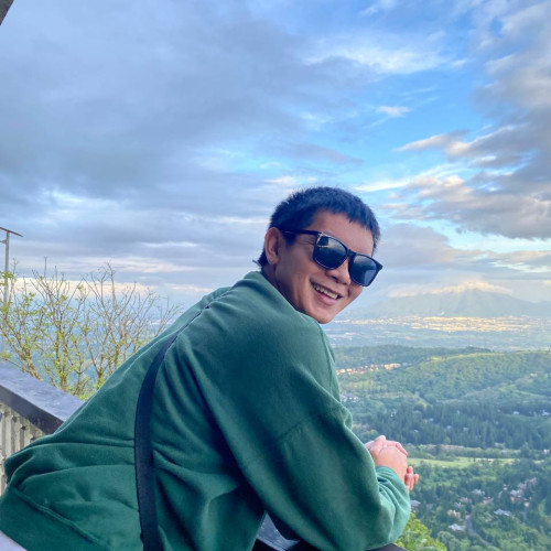 Aaron L. profile photo