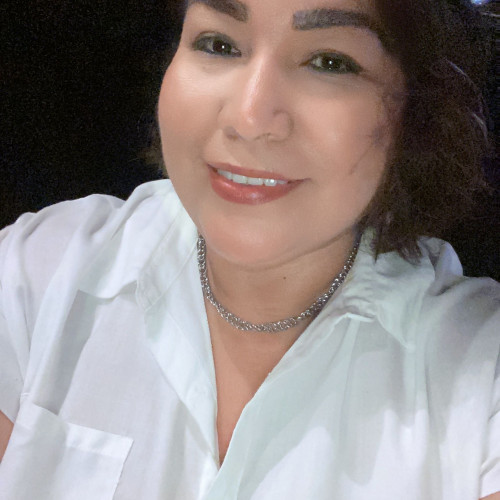 Dora L. profile photo