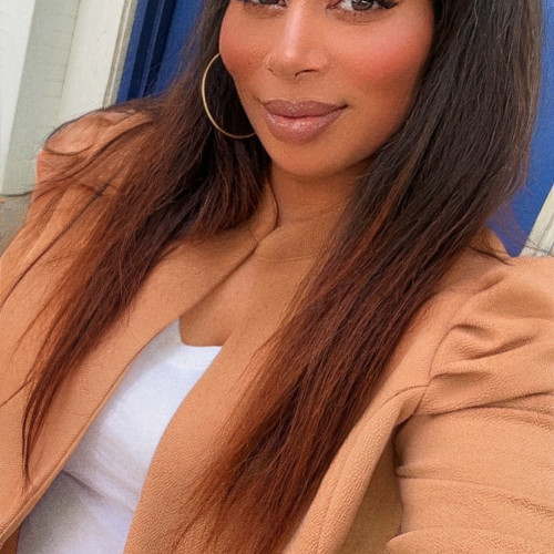 Nunu L. profile photo