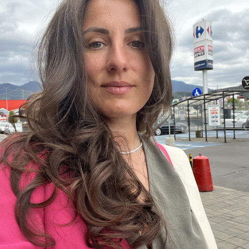 Anita C.