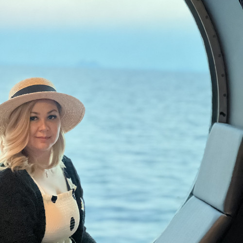 Kat L. profile photo