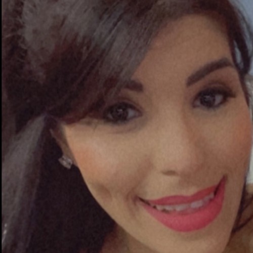 Iza D. profile photo