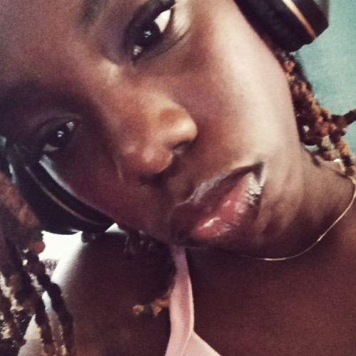 Tahnida J. profile photo