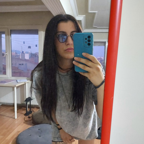 Eda E. profile photo
