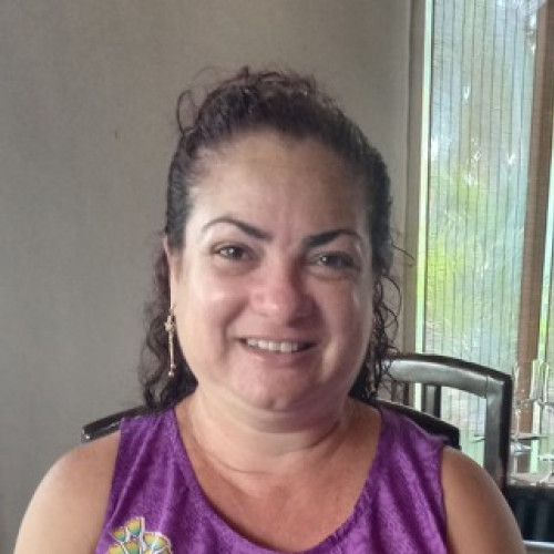 Maya E.