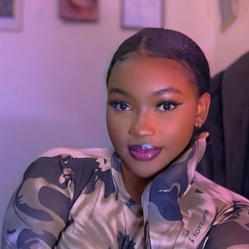 Reina  T. profile photo