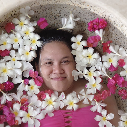 Denisa B. profile photo