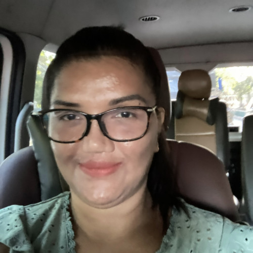 Essie M. profile photo