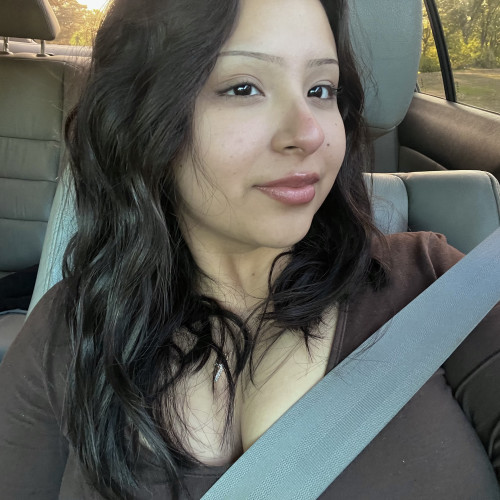 Laura R.