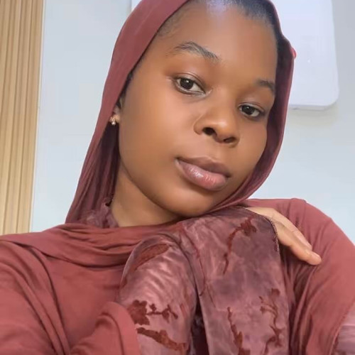 salma r. profile photo