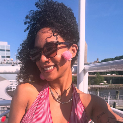 Henn S. profile photo